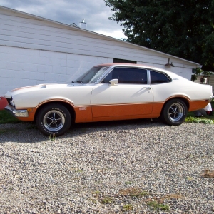 73 Grabber V/8 with air and bucket seats with floor shift