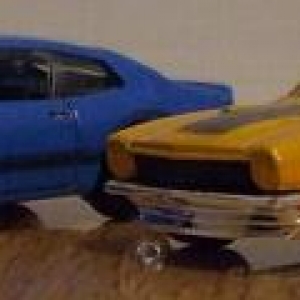 Yellow & Blue '71 Maverick Grabber