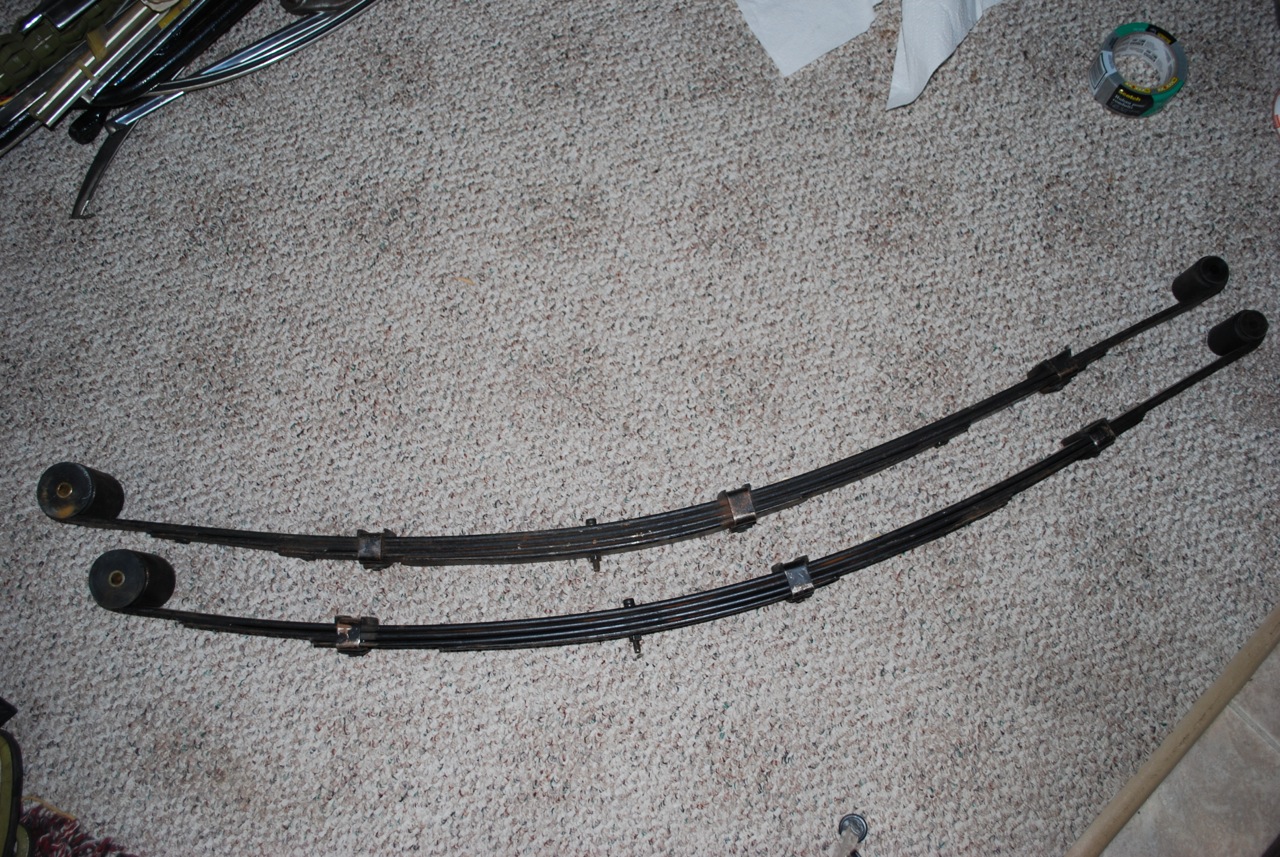 4 Leaf Springs 1