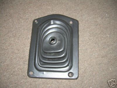 72 - 73 Mustang 4spd Shifter Boot
