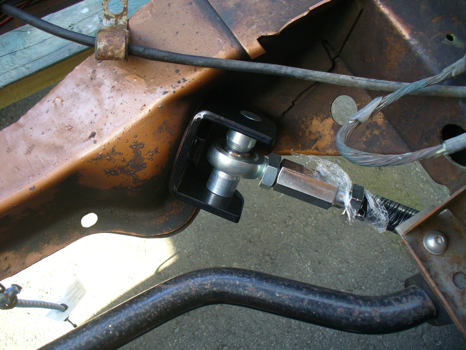 Global West Adjustable Struts