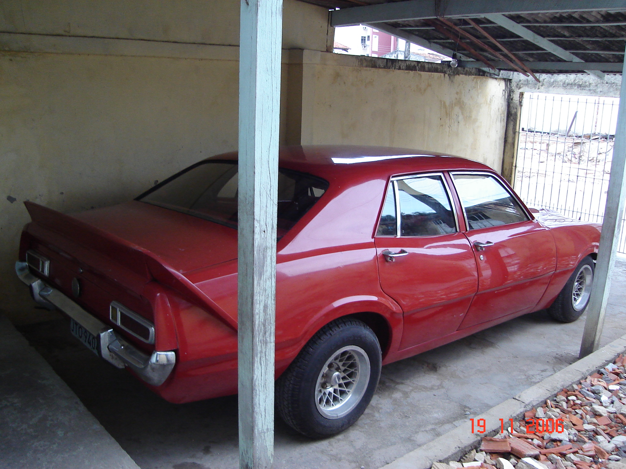 Maverick 1976 4 portas 4cil.